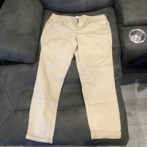 Thin comfortable cargo